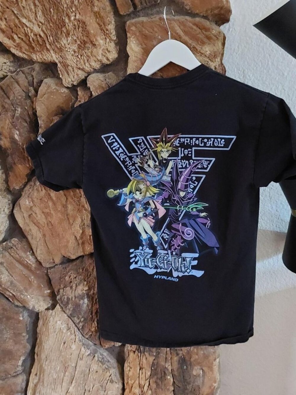 Hypland x Yu-Gi-Oh! Magician Logo Black Graphic T-Shirt Yugi Dark Magician M